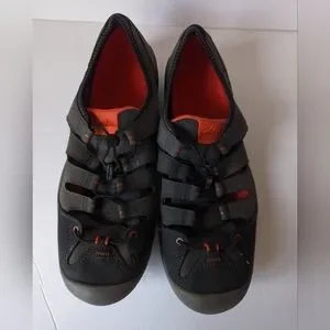 Clarks | Shoes | Mens 2 Clarks Leather Sandals Breathable  display picture 2